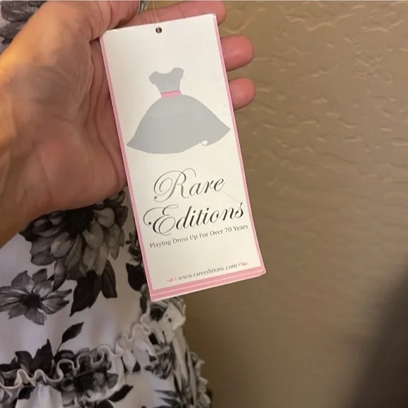 Size 16 dress black and white flower pattern😍 - Picture 3 of 6